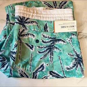 NWT Old Navy Mens Palm tree Swimtrunks Size 38